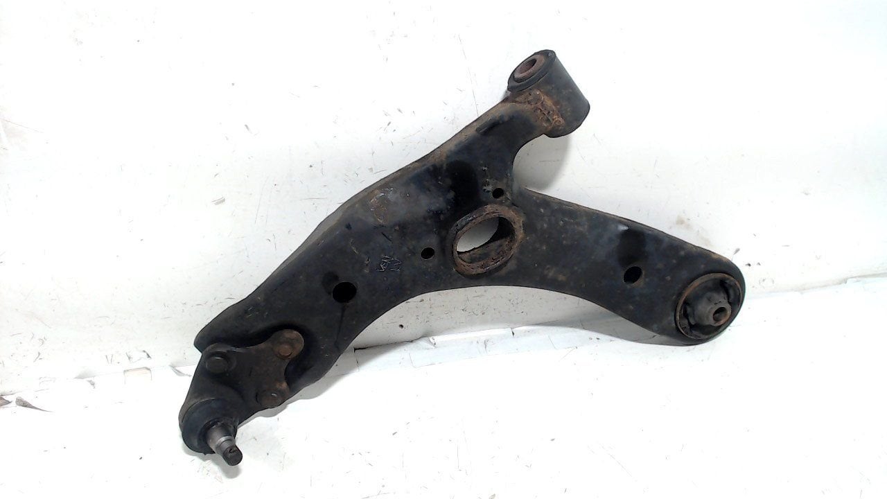 Draagarm links voor Toyota Avensis, Onderdelen@venauto.nl, Van der Ven Autorecycling B.V., Gebruikt, Ettenseweg 76, 4706 PB Roosendaal, The Netherlands