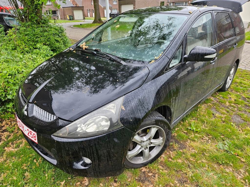 Mitsubishi Grandis 2006 – benzine – 260.xxx km, Auto's, Trekhaak, Particulier, Te koop, Benzine