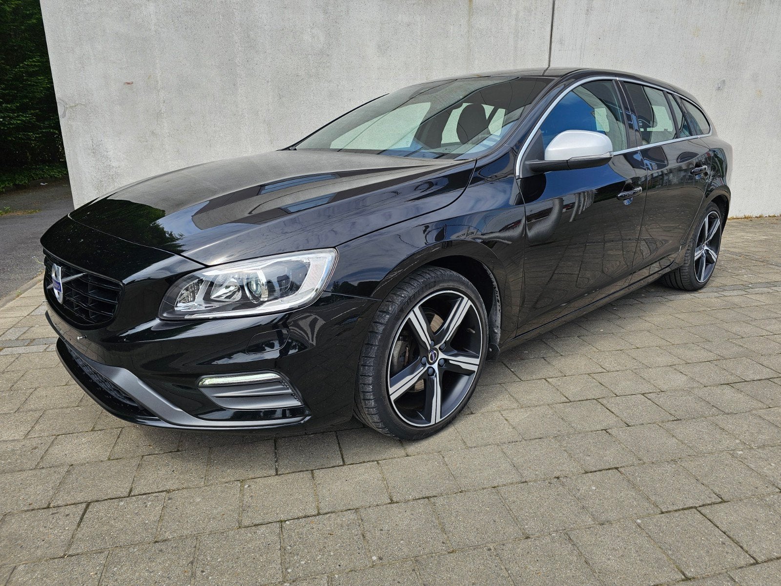 Volvo V60 T4 benzine automaat, Auto's, Dealer onderhouden, 1995 cc, 4 cilinders, Leder en Stof