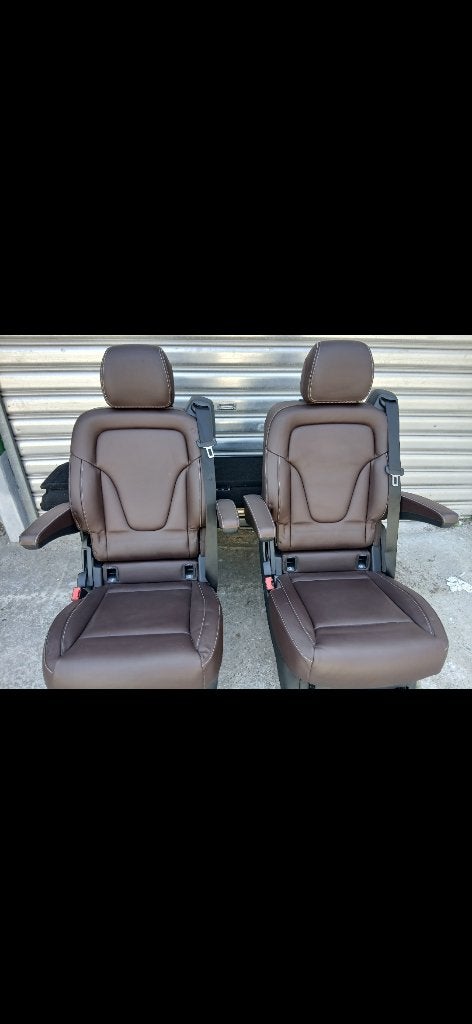 Mercedes Original W447 bruine nappaleren stoel, Auto-onderdelen, Ophalen, Nieuw, Mercedes-Benz