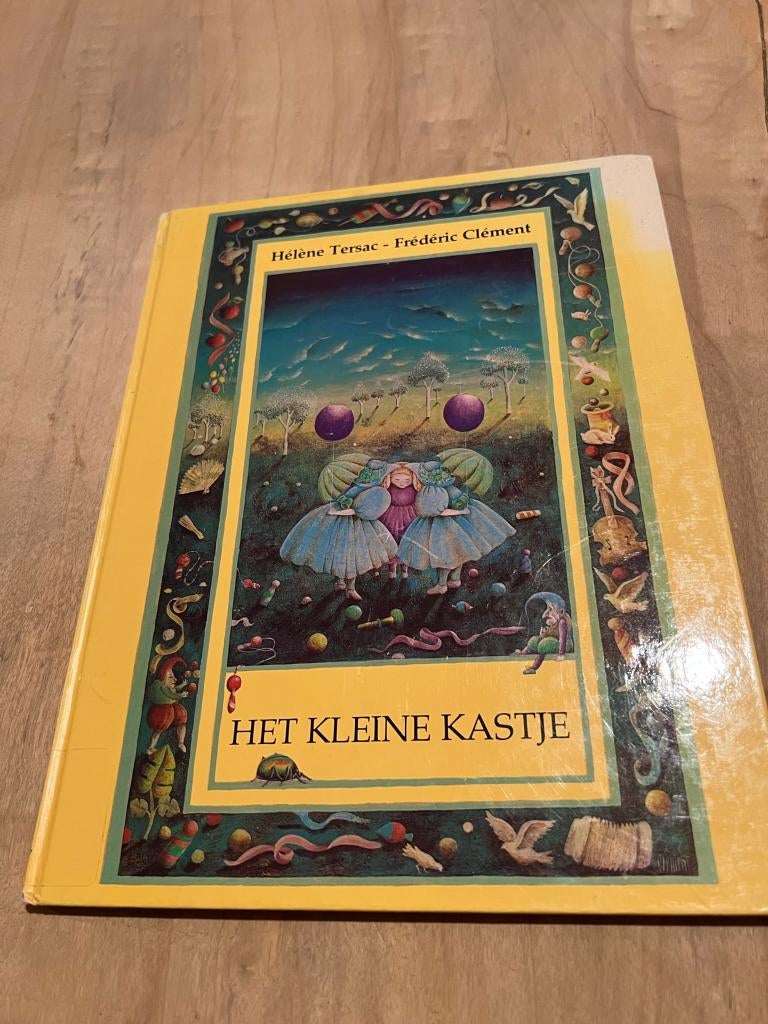 Vintage sprookjesboek: Het kleine kastje - Hélène Tersac - F, Fictie algemeen, Ophalen of Verzenden, Zo goed als nieuw, Hélène Tersac