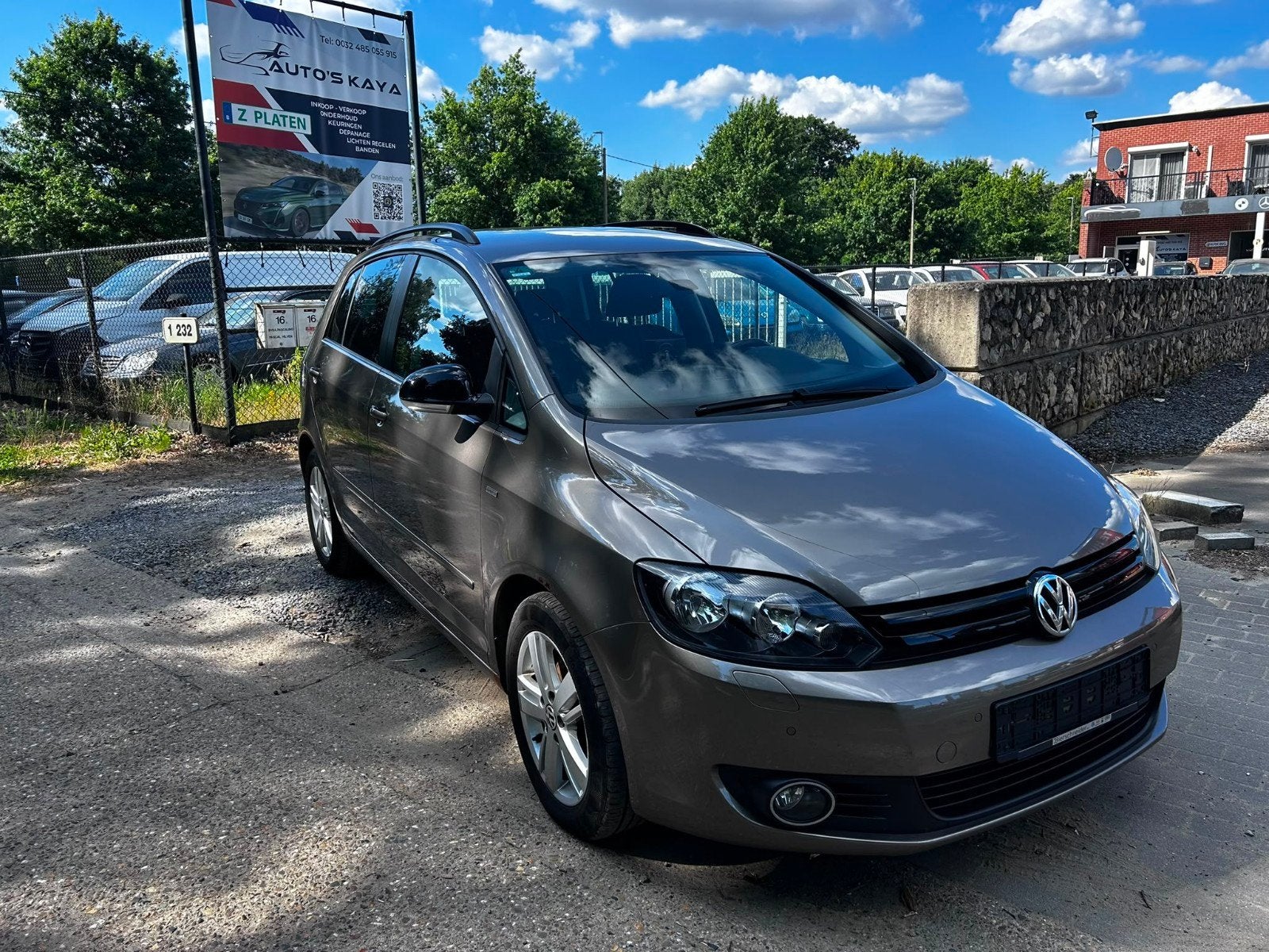 VW golf plus 1.2 benzin km 121.000 bj 2012, Voorwielaandrijving, Zwart, 4 cilinders, Bruin