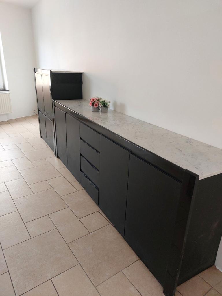 Lange dressoirkast, Ophalen