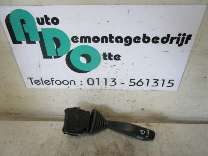 Commutateur essuie-glace d'un Opel Corsa (Corsa C 00-), -, Opel, 3 mois de garantie, Utilisé