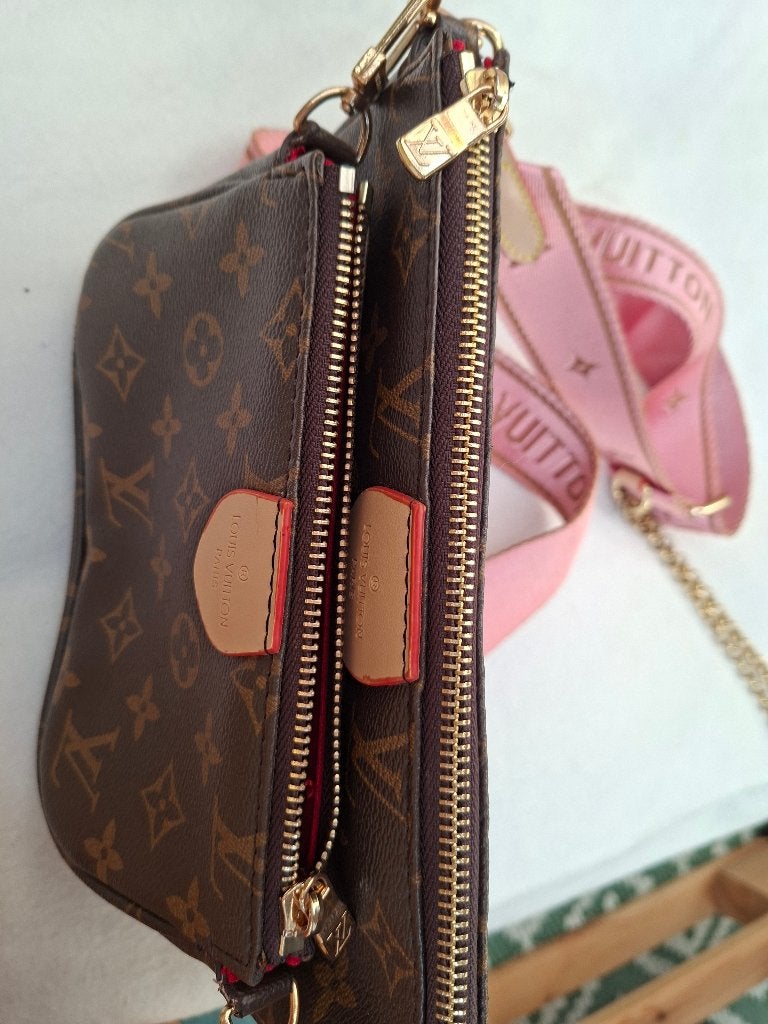 Louis Vuitton schoudertas, Handtassen en Accessoires, Tassen | Schoudertassen, Overige merken, Bruin, Ophalen of Verzenden, Zo goed als nieuw