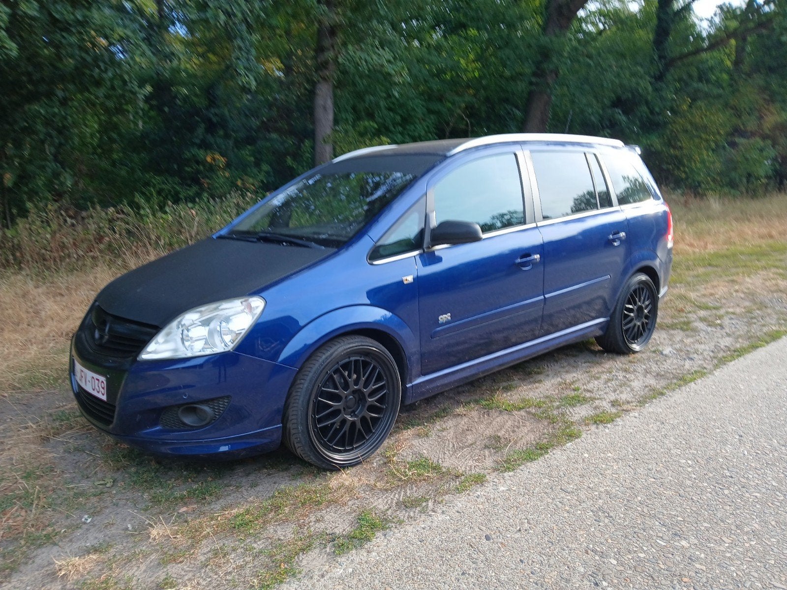 opel zafira B 1600 benzine OPC line 7 zit, Auto's, Voorwielaandrijving, Monovolume, Zwart, 4 cilinders