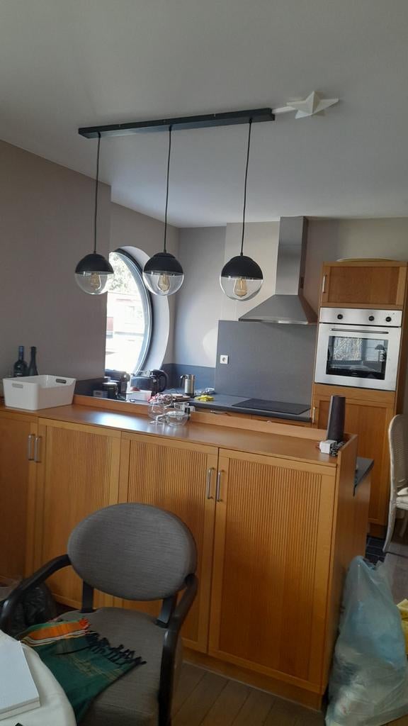 Hang lamp met 3 glazen bollen, Huis en Inrichting, Keuken | Complete keukens, Ophalen of Verzenden, Zwart