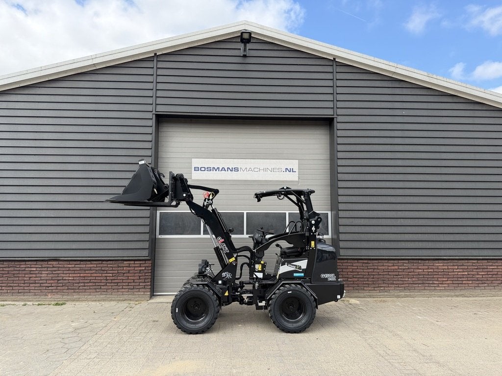 Giant G1500L X-tra minishovel NIEUW BLACK edition €590 LEA, Tobroco, Info@tobroco.nl, Sprendlingenstraat 57
5061 KM  Oisterwijk, NL