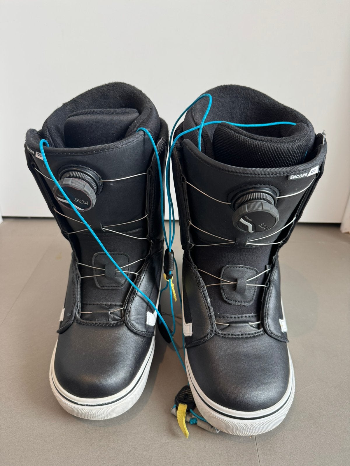 Vans snowboard boots - 37, Sport en Fitness, Ophalen of Verzenden, Zo goed als nieuw