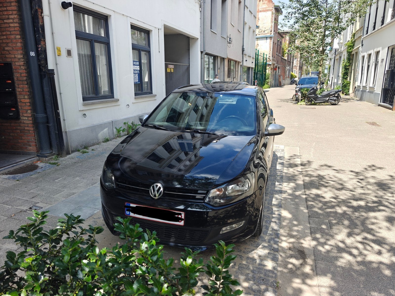 Volkswagen Polo 2013 1.6l 90pk Black Edition, Auto's, Stof, Zwart, Zwart, 5 deurs