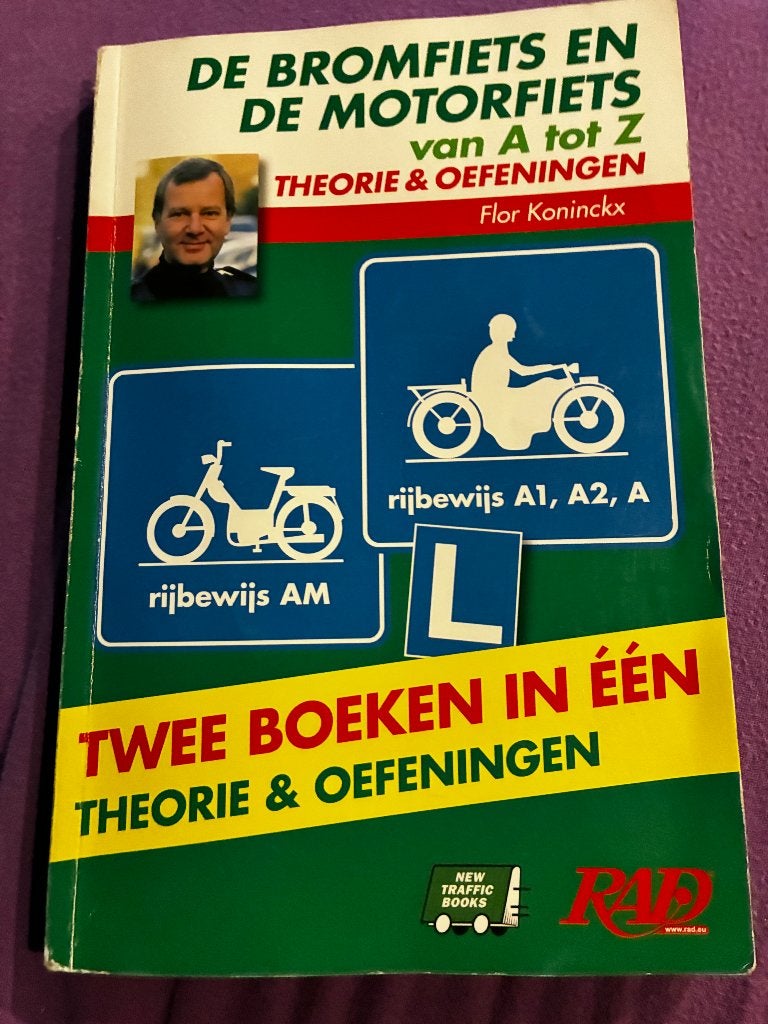 Boek rijbewijs A, Ophalen of Verzenden, Zo goed als nieuw