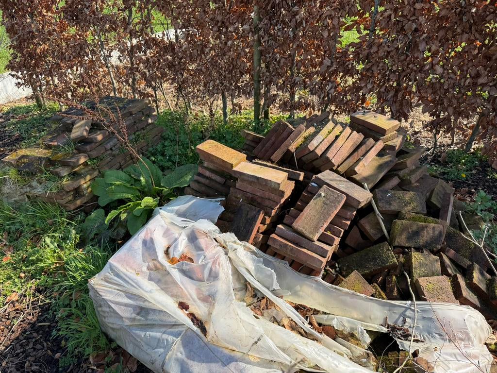 Anderhalve pallet gevelstenen, Doe-het-zelf en Bouw, Metselstenen, Ophalen, Gebruikt, Bakstenen