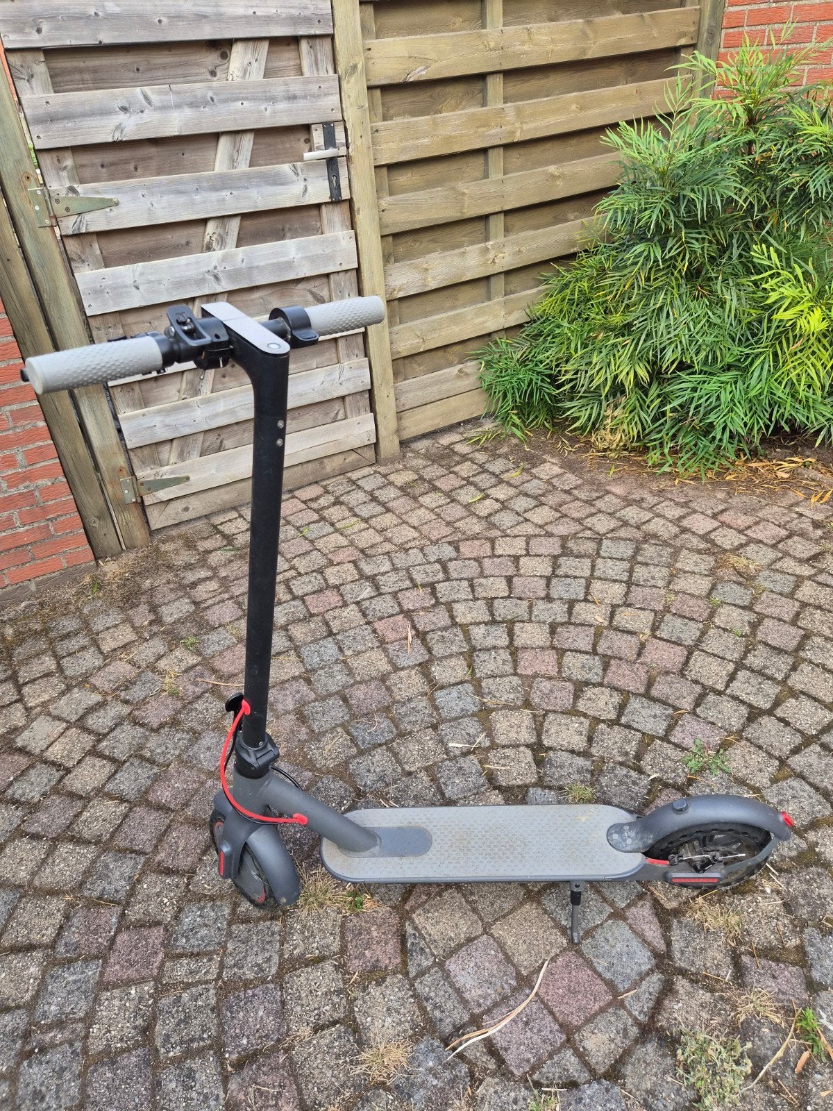 elektrische step, Fietsen en Brommers, Steps, Ophalen, Zo goed als nieuw, Elektrische step (E-scooter), Stay-on
