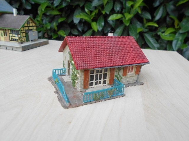 veel mooie H0 modelspoorbaan gebouwen ( nr 16 ), Hobby & Loisirs créatifs, Trains miniatures | HO, Utilisé, Pont, Tunnel ou Bâtiment