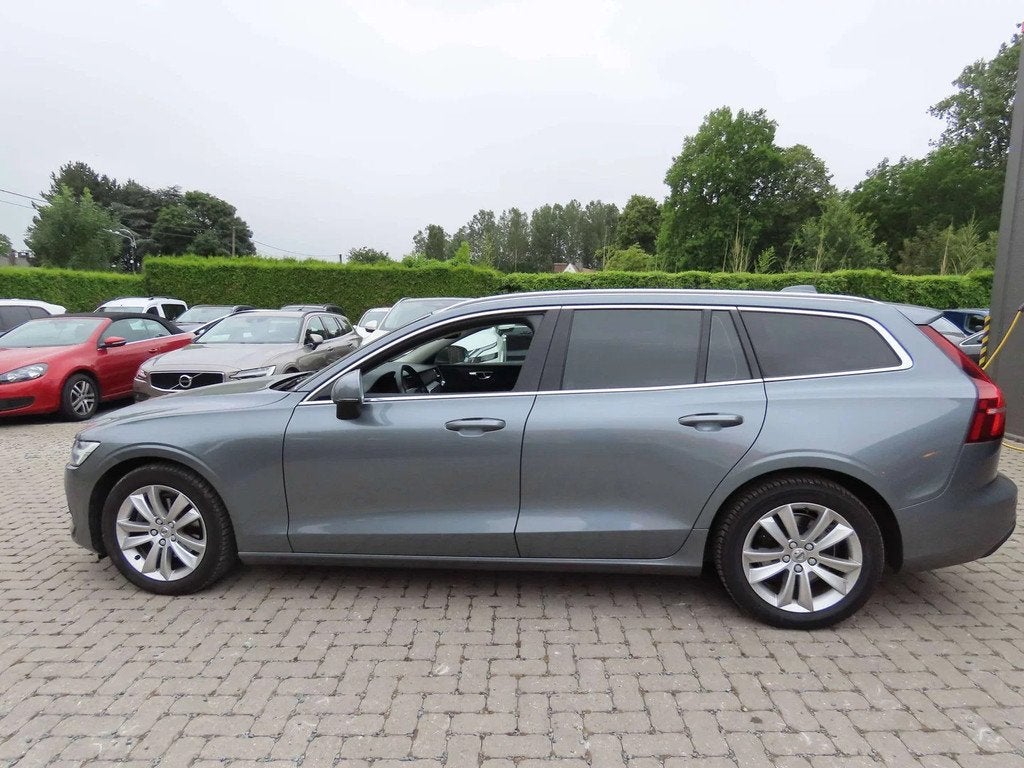 Volvo V60 V60 2.0 D3 Business Luxury Edition Gear., Auto's, Automaat, Gebruikt, 4 cilinders, 1969 cc