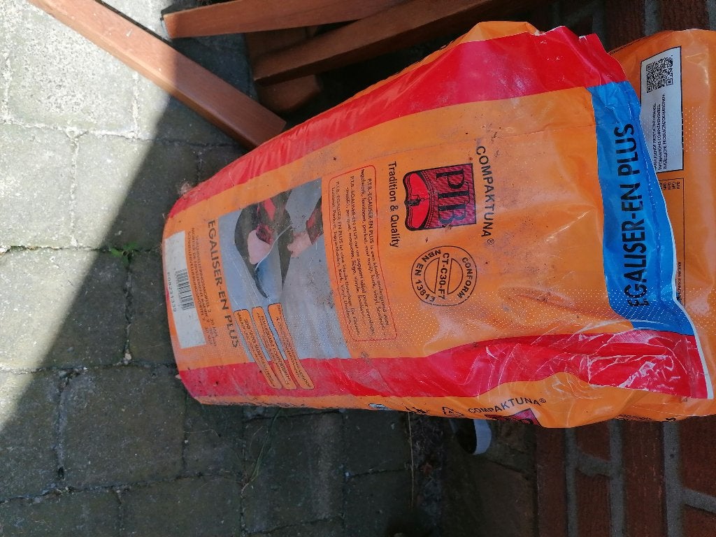 Compaktuna Egaliser-EN Plus C30 (25 kg) 2voor40 €, Doe-het-zelf en Bouw, Ophalen, Nieuw