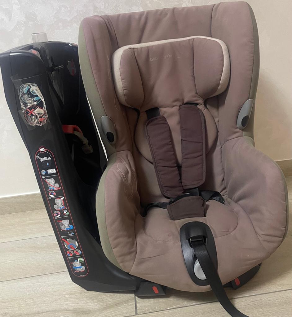 Maxi Cosi Axiss qui peut être pivoté à 90 degrés, Enfants & Bébés, Sièges auto, Comme neuf, Maxi-Cosi, Ceinture de sécurité, Mode veille