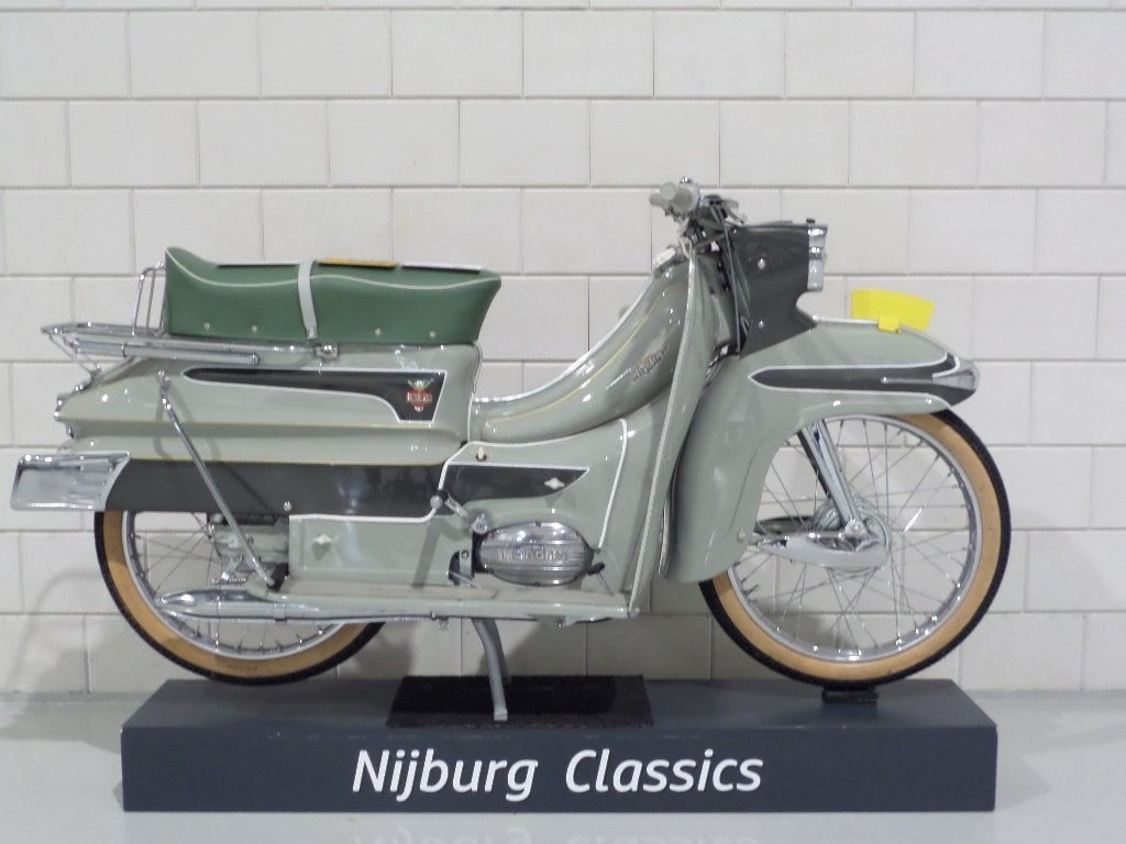 Flandria Kingline in concoursstaat! 1960!!, Klasse B (45 km/u), 50 cc, 3 versnellingen, Ophalen