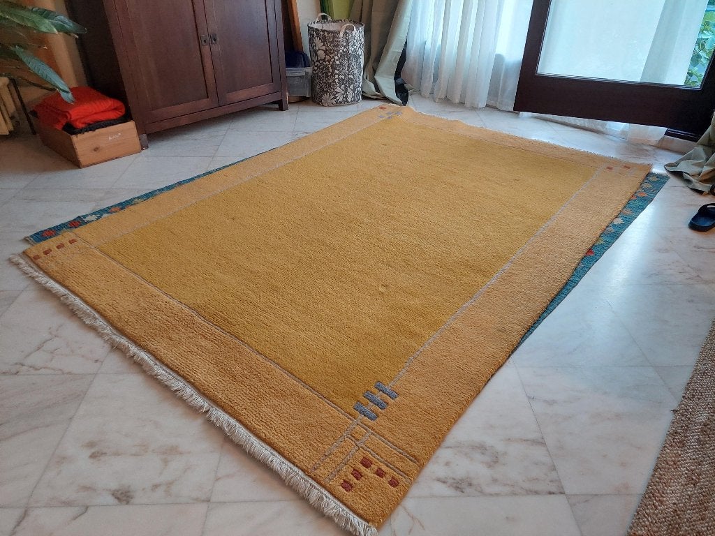 Geel wollen vloerkleed 240x170cm, Ophalen, Gebruikt, Geel, 150 tot 200 cm