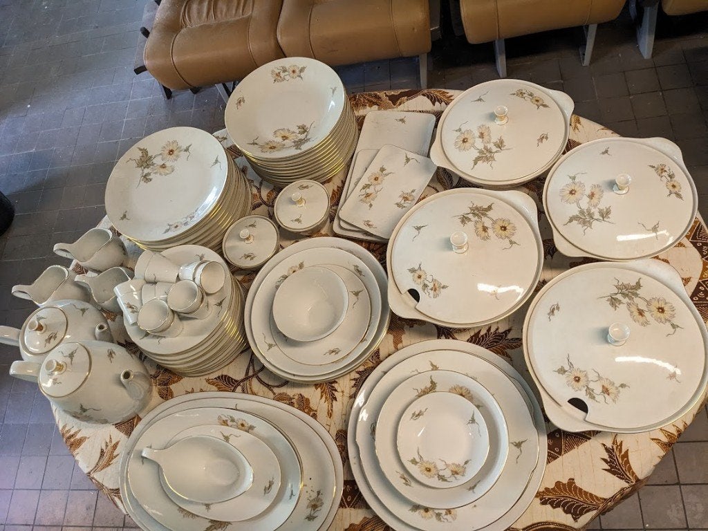 Servies, Ophalen, Zo goed als nieuw, Bord(en)