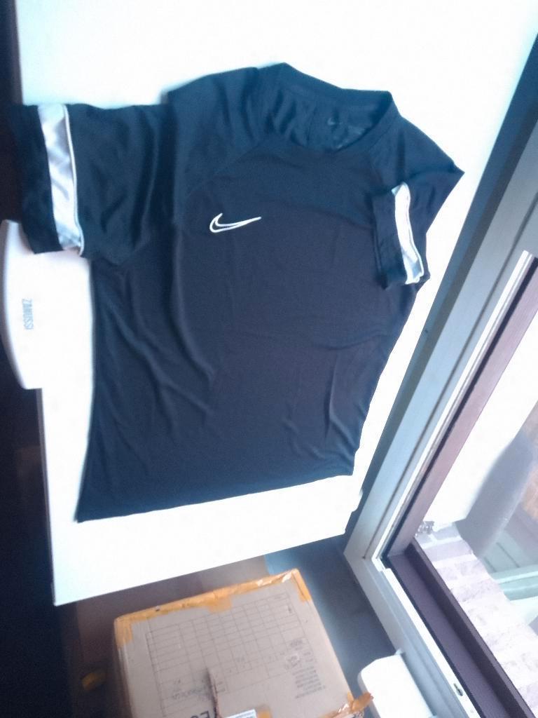 XL nike dri-fit loopshirt sportshirt in nieuwstaat, Verzenden, Zwart, Nike, Maat 56/58 (XL)