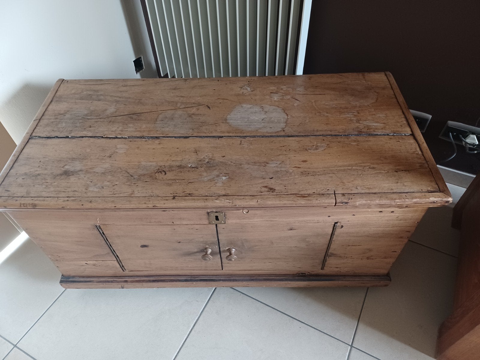 Kist op wieltjes, Huis en Inrichting, Woonaccessoires | Kisten, Ophalen