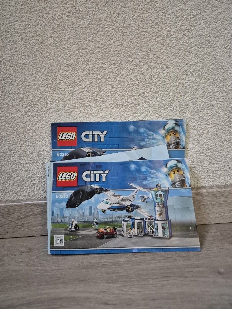 Lego City luchtpolitie luchtmachtbasis, City, Lego, Ensemble complet, Comme neuf