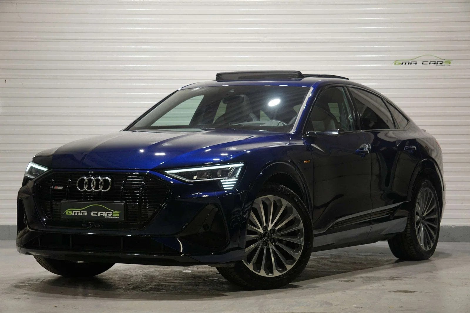 Audi e-tron E-Tron 95 kWh 55 Sportback Quattro S line-SOH 91, Autos, Cuir, Achat, 408 ch, Entreprise