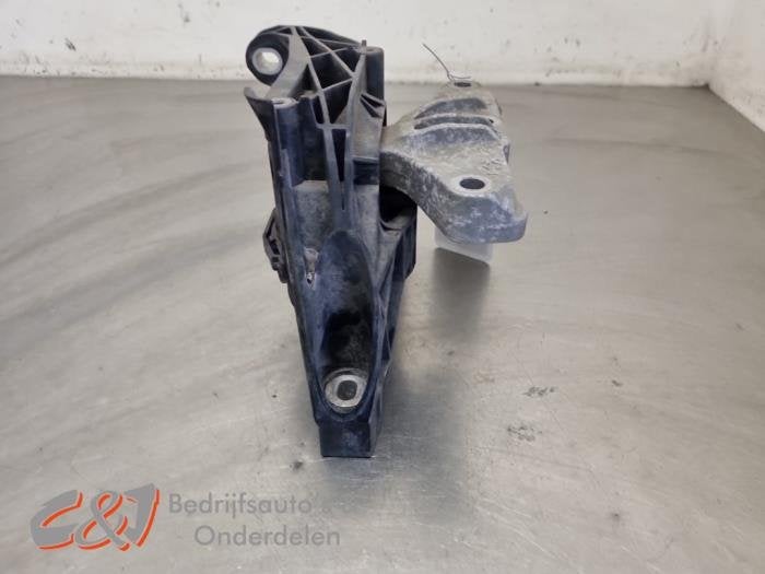 Support moteur d'un Opel Combo, -, Opel, 3 mois de garantie, Utilisé