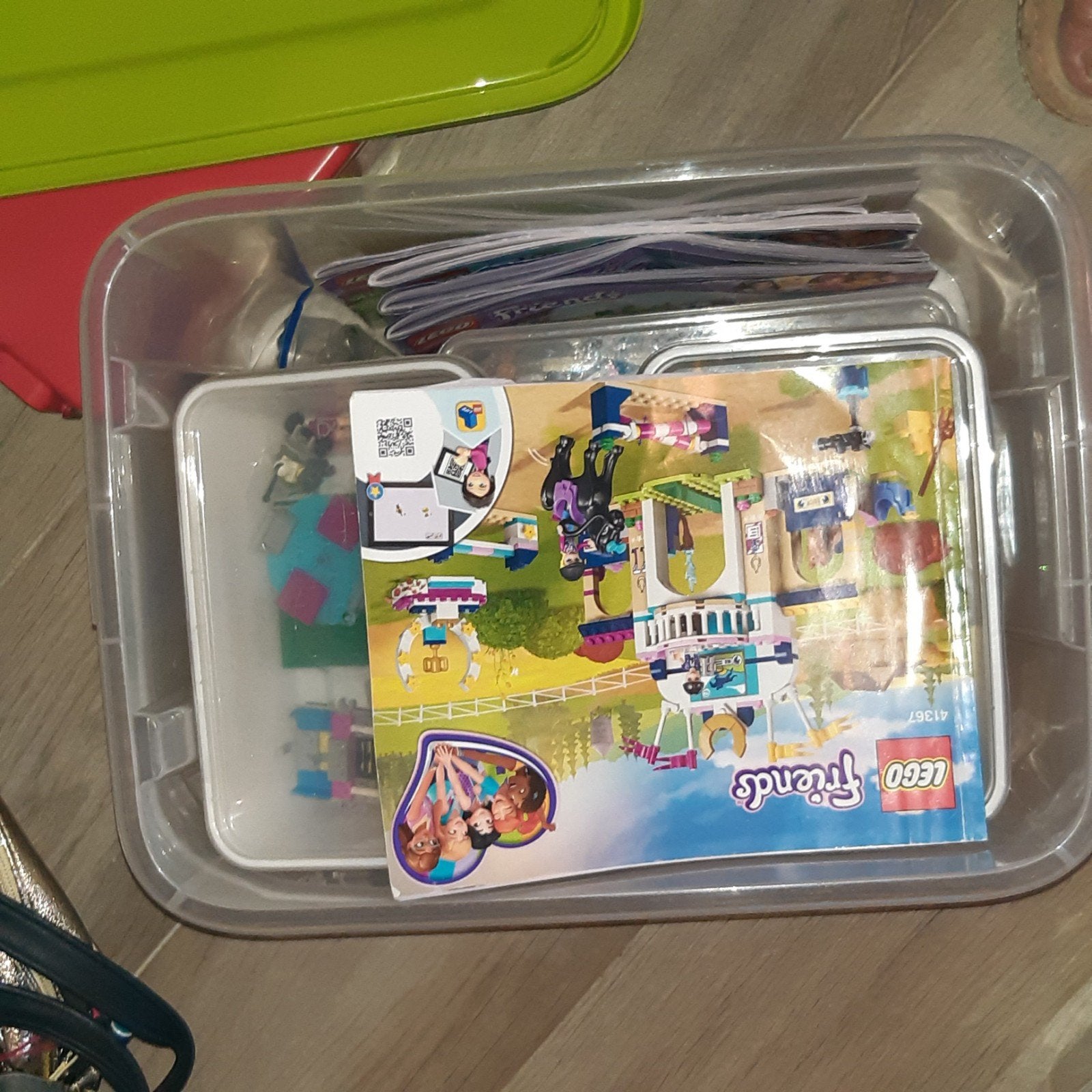 Lego friends setjes, Enlèvement