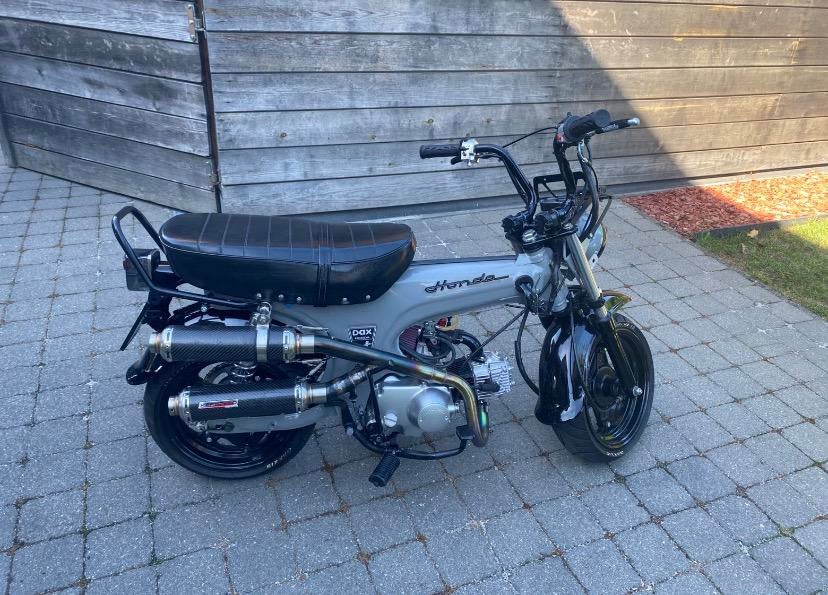 (uitlaat) voor dax te koop!, Ophalen, Zo goed als nieuw