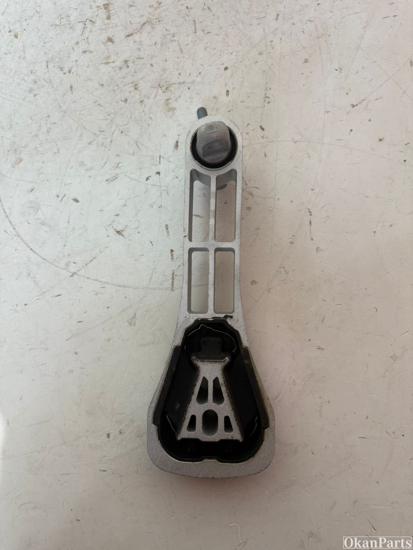 Support moteur Volvo XC60 II 32298950, Gunnar Engellaus vag 8
405 31  Gothenburg, SE, Info@volvocars.com, Volvo Car Corporation