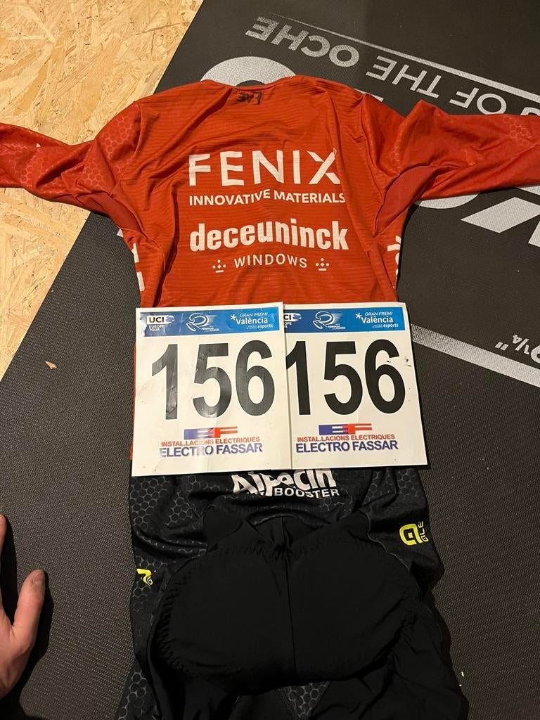 Origineel snelpak fenix deceunick met nummers, Fietsen en Brommers, Ophalen of Verzenden, Zo goed als nieuw