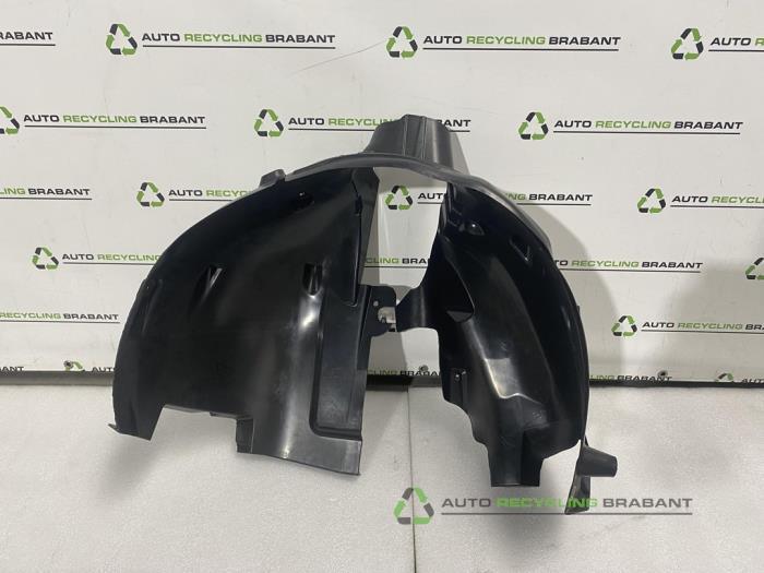 Passage de roue d'un Citroen C4 Picasso, -, 3 mois de garantie, Utilisé, -