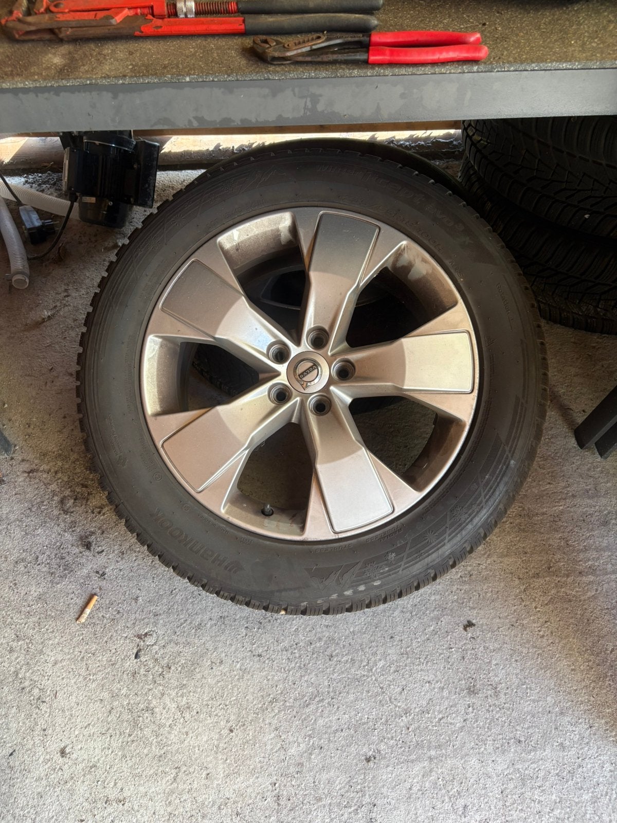 Winter banden volvo xc40, Enlèvement, Comme neuf