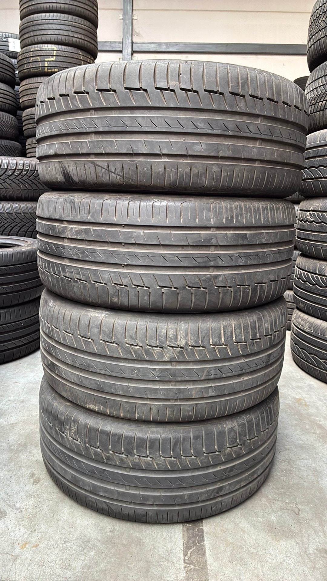 2254517 225/45/17 225/45R17 zomerbanden merk Continental, Kleding | Dames, Ophalen