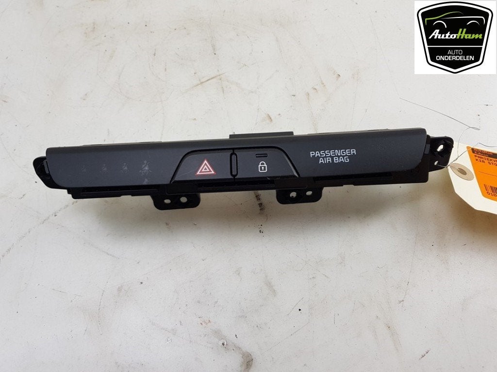COMMUTATEUR DE FEUX DE DETRESSE Kia Stonic (YB), Kia, Info@kia.de, Utilisé, Theodor-Heuss-Allee 11
60486  Frankfurt am Main, DE
