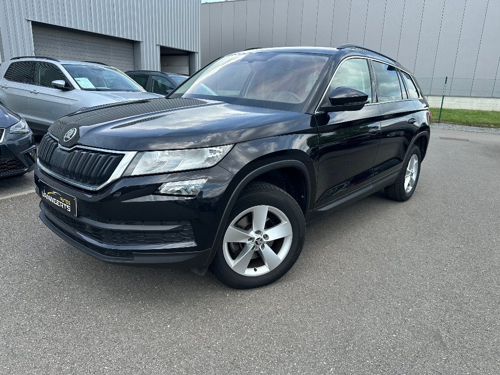 Skoda Kodiaq, 1.5 benzine DSG AUTOMAAT, CARPLAY / CAMERA, 1800 kg, 4 cilinders, Bedrijf, 5 zetels