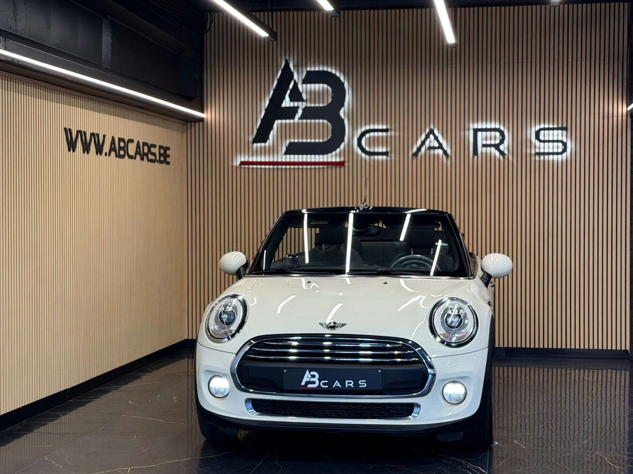 MINI One Cabrio 1.2I * 1 ER PROPRIO * GARANTIE 12 MOIS *, Autos, Achat, Cabriolet, Noir, 2 portes