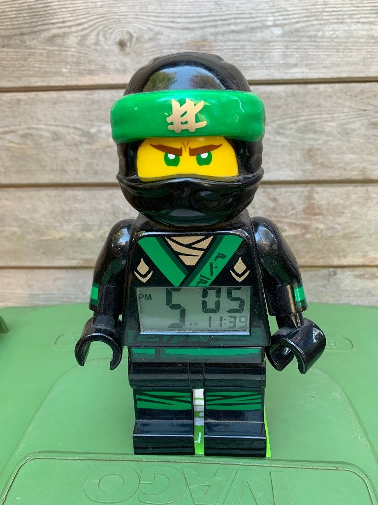 LEGO: GROTE FIGUUR CLOCK UURWERK NINJAGO, Ophalen of Verzenden, Zo goed als nieuw, Lego, Ninjago