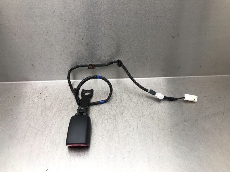 BOUCLE DE CEINTURE DE SECURITE AVANT GAUCHE GT 86 (ZN), Utilisé, Toyota
