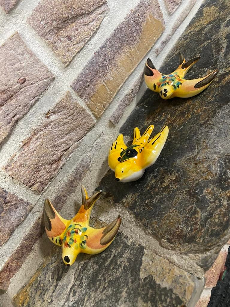 Envolées d hirondelles Provence très bon état, Enlèvement ou Envoi