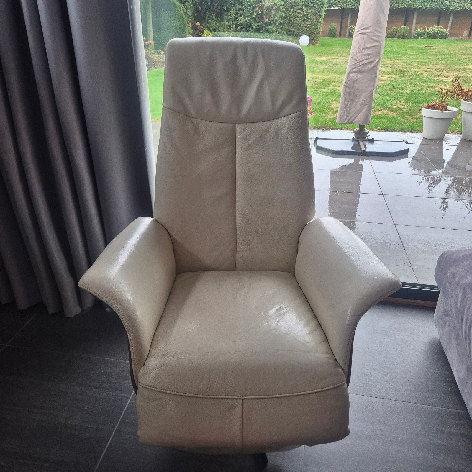 Lederen elektrische relaxzetel, Huis en Inrichting, Fauteuils, Ophalen, Gebruikt, Leer, Modern landelijk