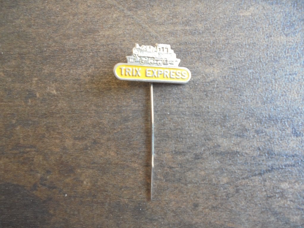 Vintage Pin Trix Express Modeltreinen (zie foto's), Ophalen of Verzenden, Gebruikt, Transport, Speldje of Pin