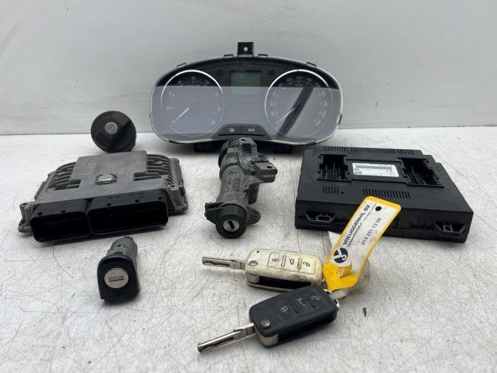 Serrure de contact + ordinateur d'un Skoda Fabia, -, 3 mois de garantie, Utilisé, Skoda