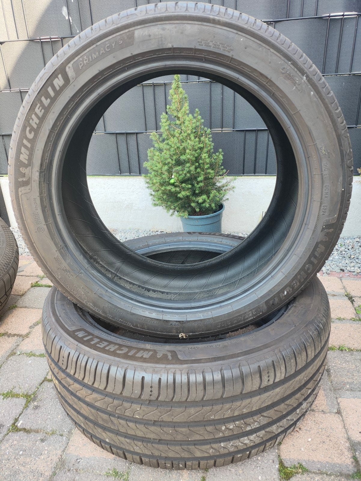 * Michelin 235/ 45 r 18 98w Dot 2024 *, Ophalen, Zo goed als nieuw