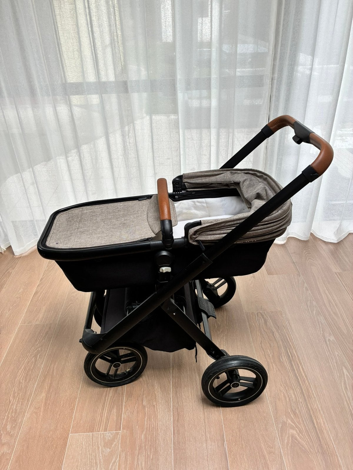 Dubatti kinderwagen, Kinderen en Baby's, Ophalen, Zo goed als nieuw, Kinderwagen