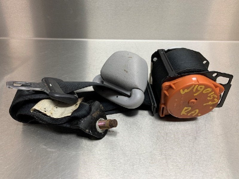 VEILIGHEIDSGORDEL RECHTS ACHTER Mazda MPV (LW19 / 69), Gebruikt, Mazda