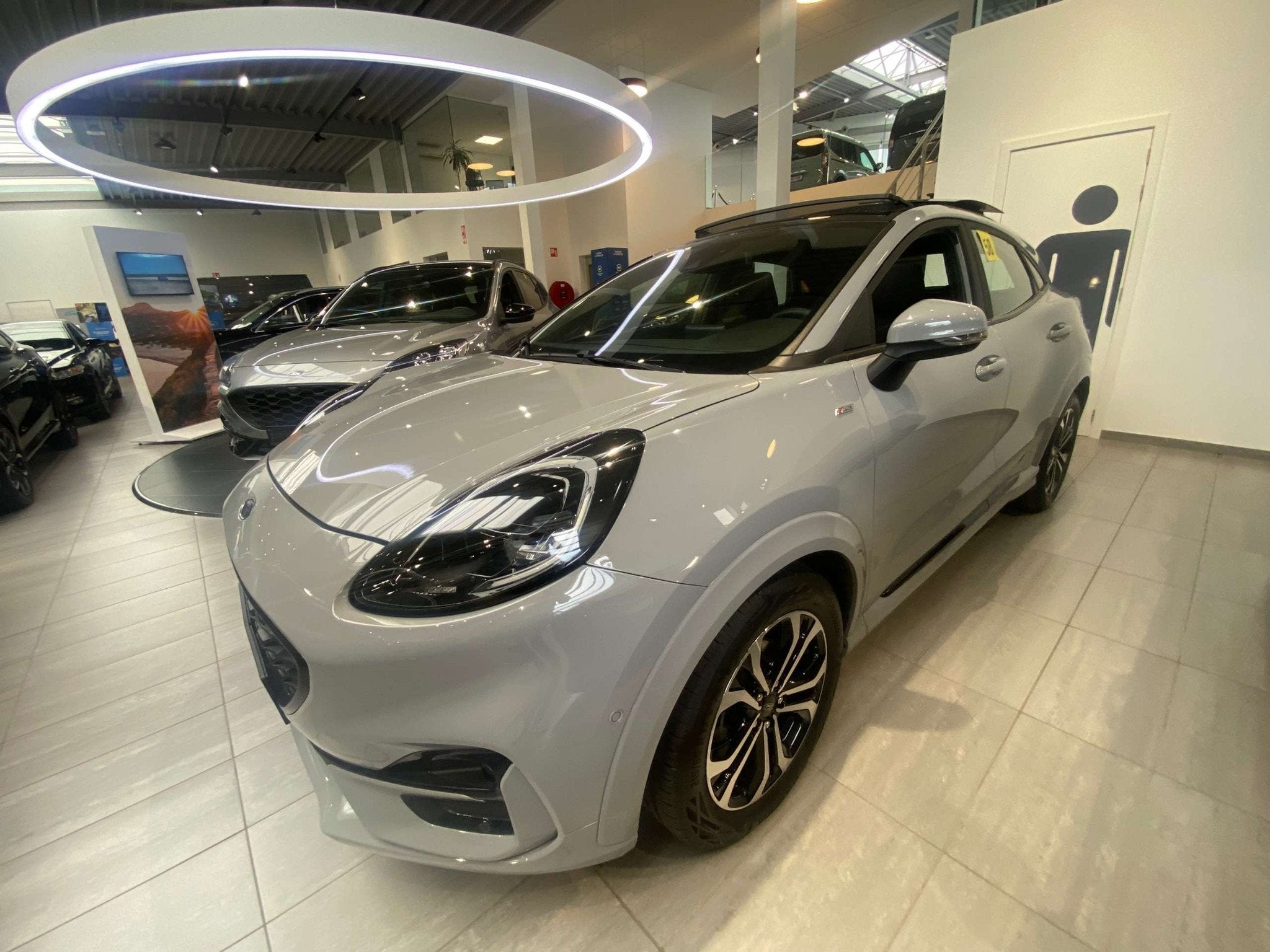 Ford Puma Ecoboost mHEV ST-Line AUT (automatique), Autos, Ford, Argent ou Gris, Euro 6, Entreprise, Noir