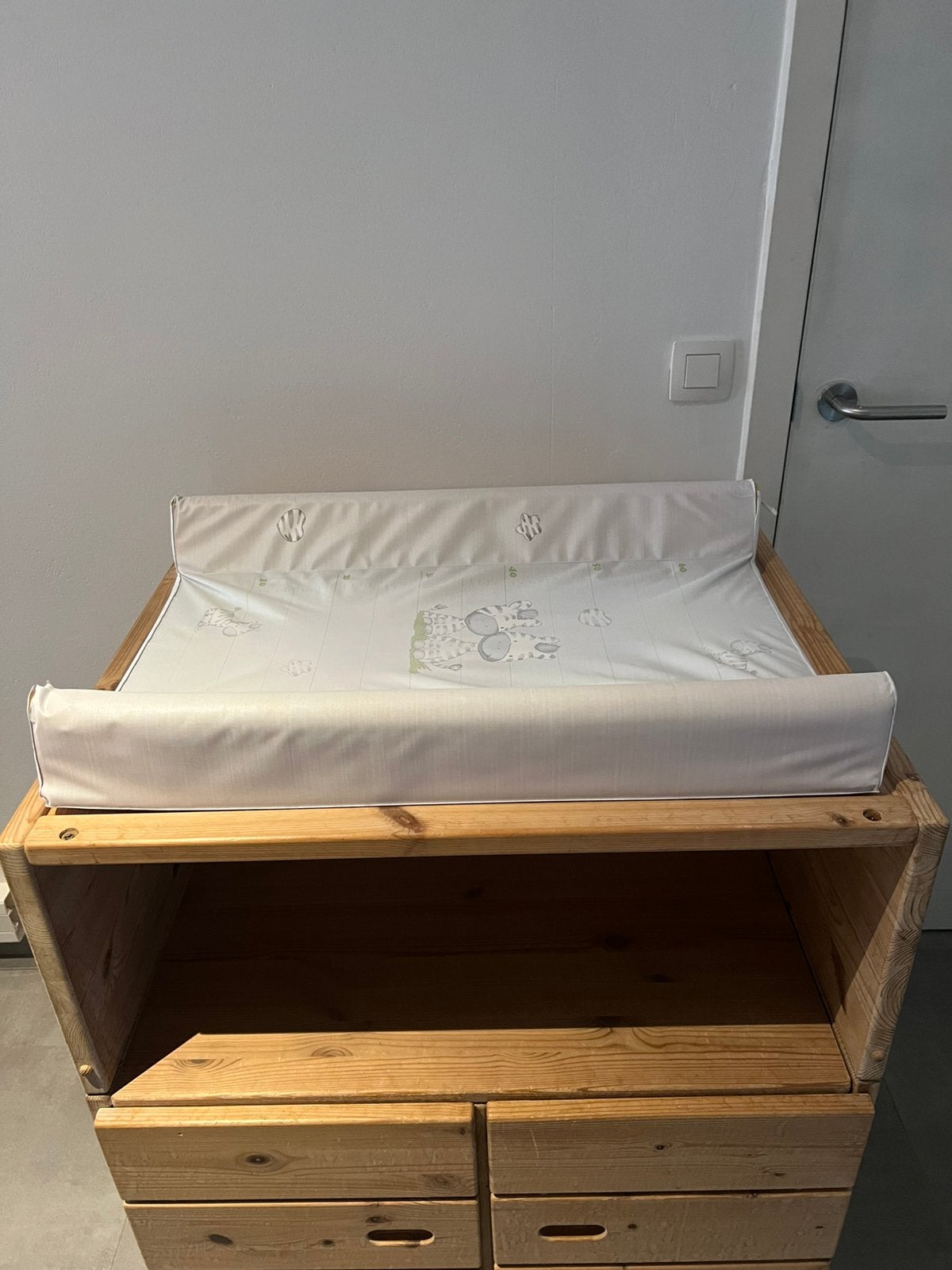 Luiertafel, Ophalen, Zo goed als nieuw